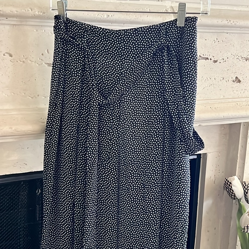 ZARA WIDE LEG PALAZZO PANT in NAVY/WHITE - SIZE M
